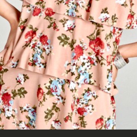 NEW FLORAL OFF SHOULDER TOP!! MADE IN USA!!! - Picture 5 of 5